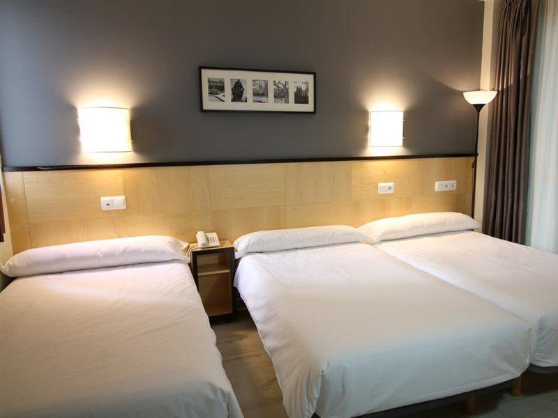 Hotel Alda Entrearcos Burgo Екстериор снимка