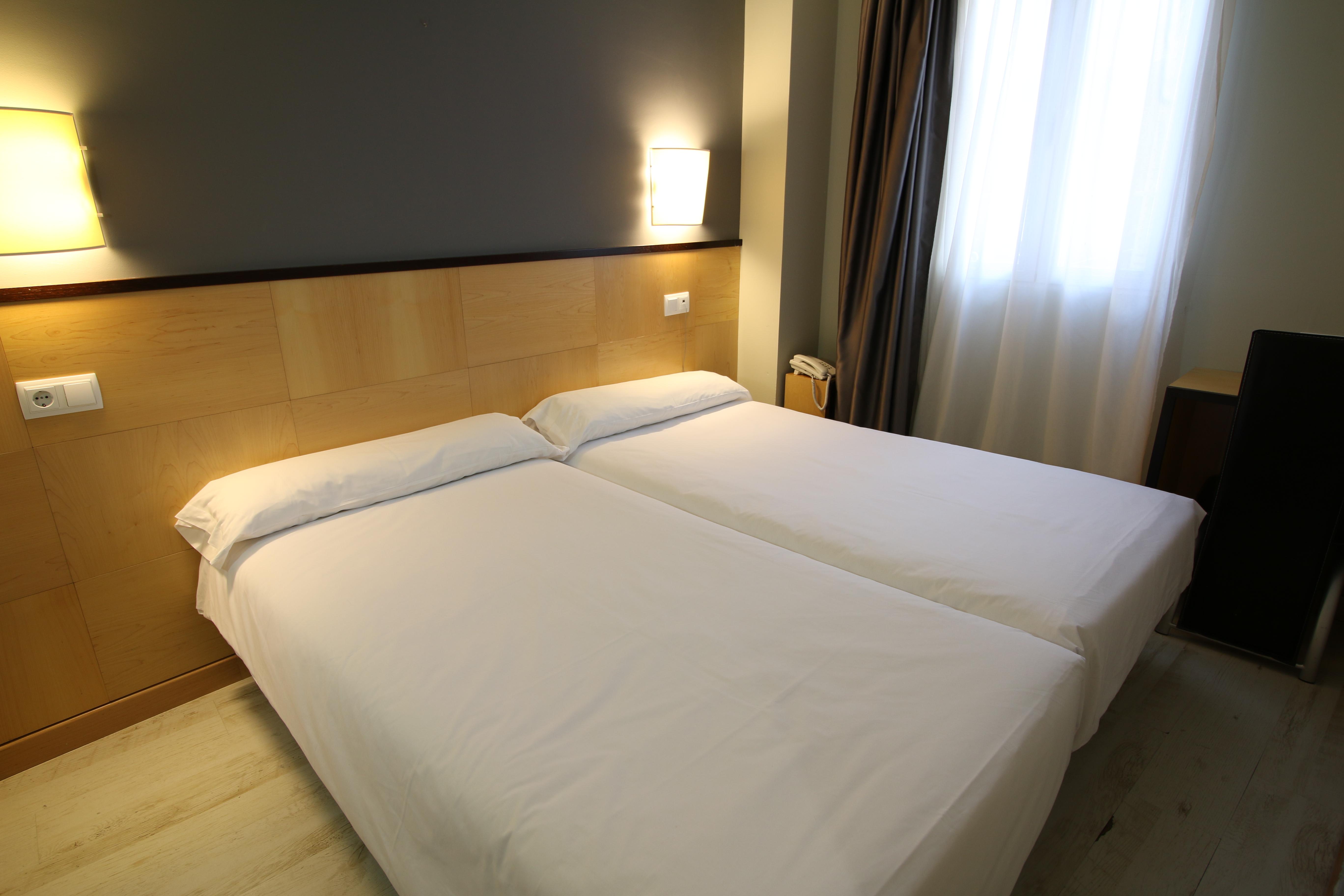 Hotel Alda Entrearcos Burgo Екстериор снимка