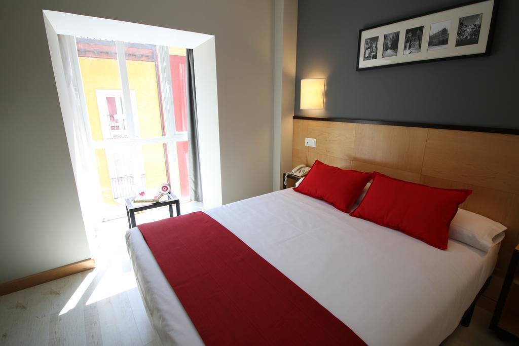 Hotel Alda Entrearcos Burgo Екстериор снимка