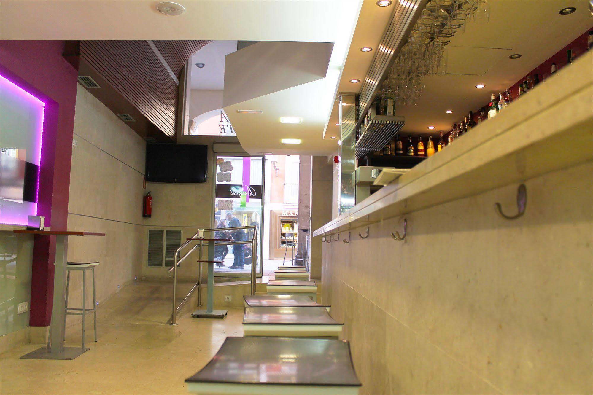 Hotel Alda Entrearcos Burgo Екстериор снимка